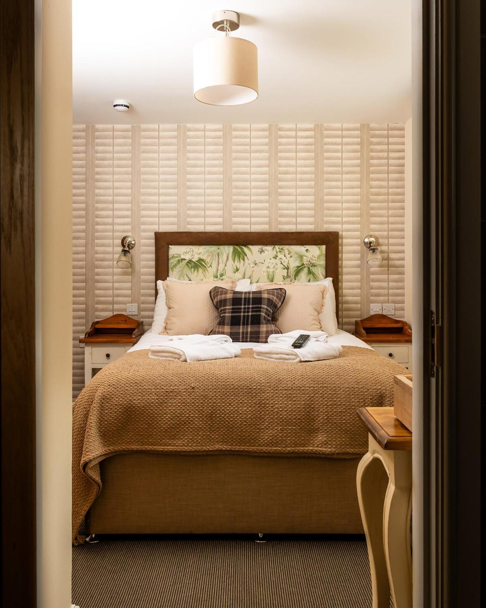 The Olde Coach House Inn Ashby Saint Ledgers Εξωτερικό φωτογραφία