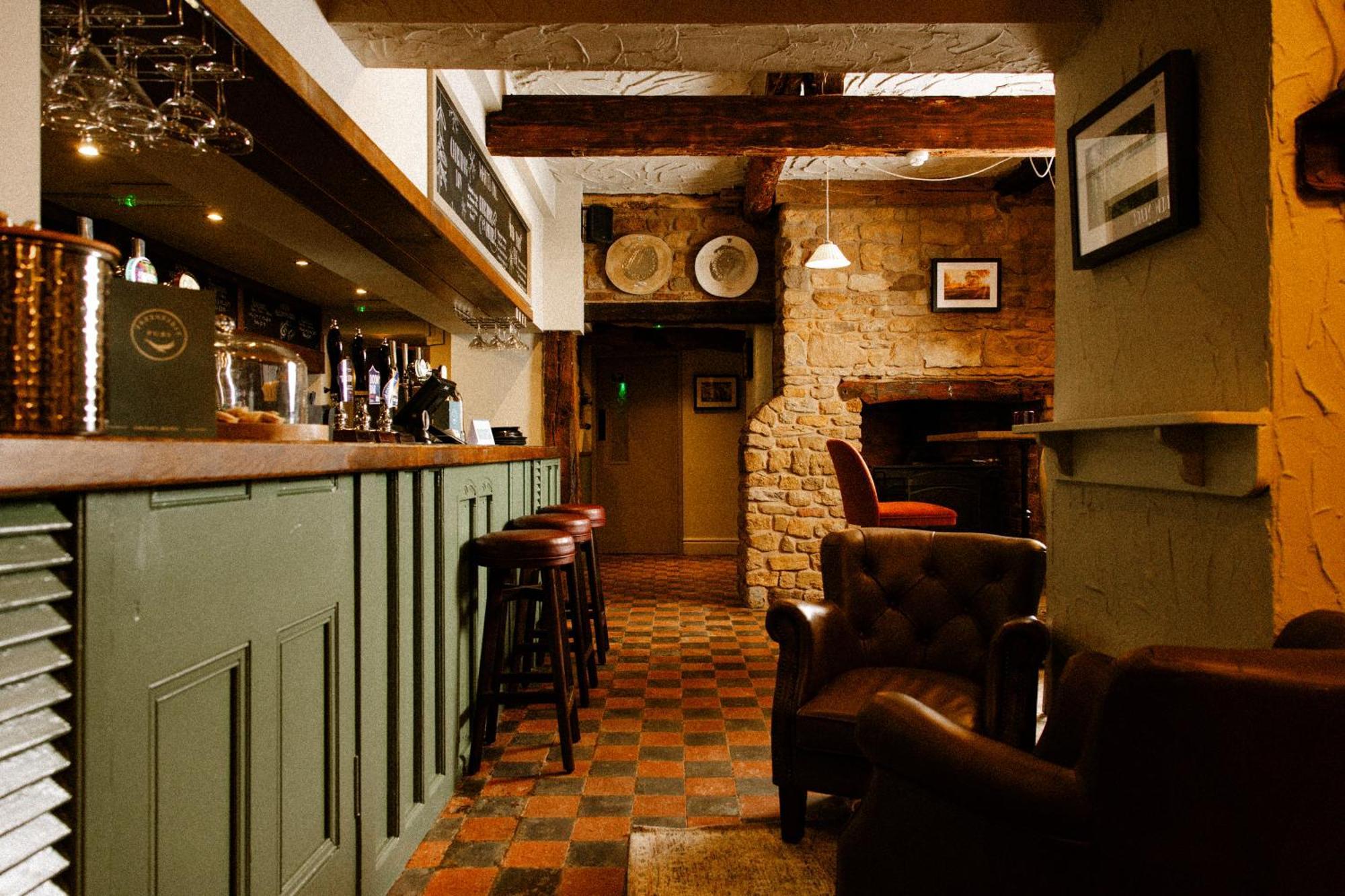 The Olde Coach House Inn Ashby Saint Ledgers Εξωτερικό φωτογραφία