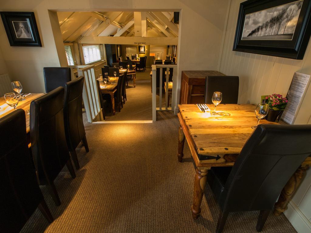 The Olde Coach House Inn Ashby Saint Ledgers Εξωτερικό φωτογραφία